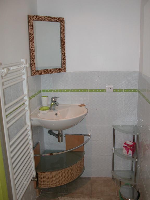 Au Mas Des Calmettes Bed & Breakfast Parisot  ห้อง รูปภาพ