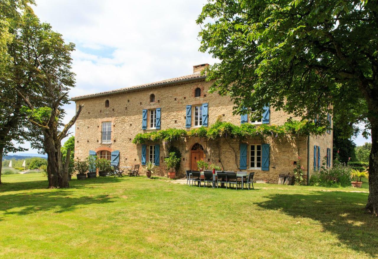 Au Mas Des Calmettes Bed & Breakfast Parisot  ภายนอก รูปภาพ